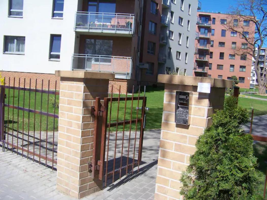Close To Panorama Center Apartment Self Check-In Garage Free VNO Buitenkant foto